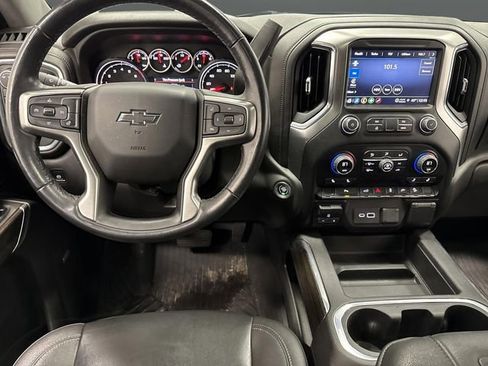 Used 2022 Chevrolet Silverado 1500 LT Trail Boss w/ LT Trail Boss Premium Package image 5