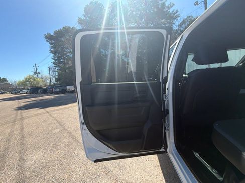 New 2026 RAM 2500 Tradesman AWD/4WD image 30