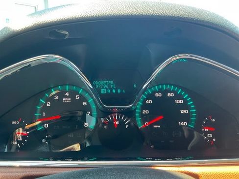 Used 2017 Chevrolet Traverse Premier w/ LPO, 'HIT The Road' Package AWD/4WD image 4