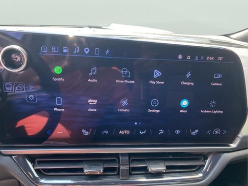 Used 2024 Chevrolet Equinox EV RS w/ LPO, All-Weather Mat Package AWD/4WD image 35