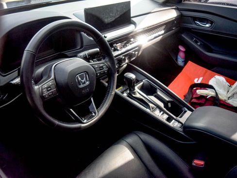 Used 2025 Honda Accord EX-L image 22