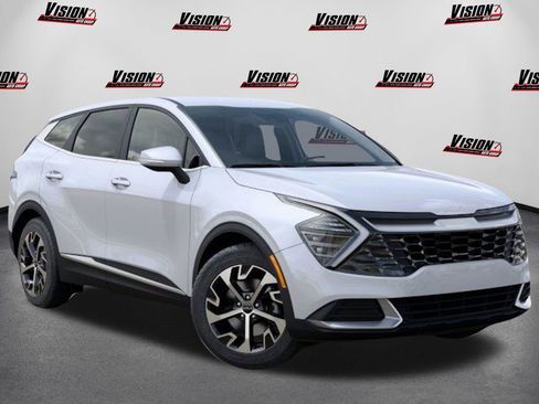 Certified 2025 Kia Sportage EX image 8