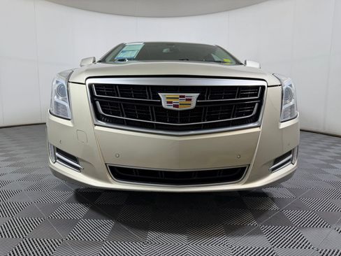 Used 2016 Cadillac XTS Luxury FWD image 5