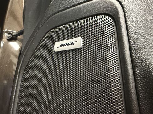 Used 2019 GMC Sierra 1500 SLT w/ SLT Convenience Package image 20