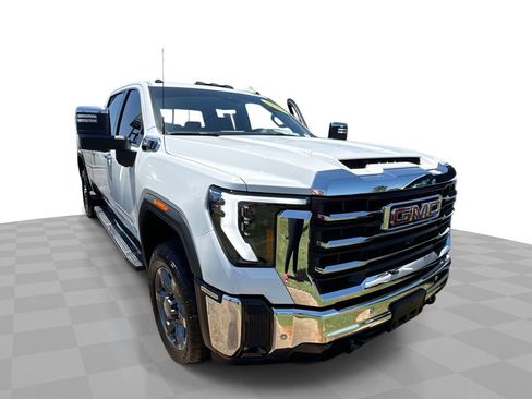 Certified 2025 GMC Sierra 2500 SLT w/ SLT Premium Package AWD/4WD image 1