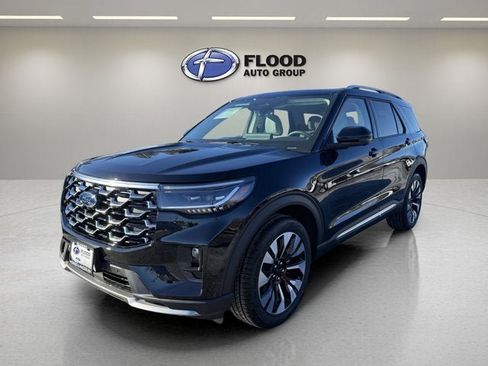 New 2026 Ford Explorer Active w/ Active Comfort Package AWD/4WD image 3