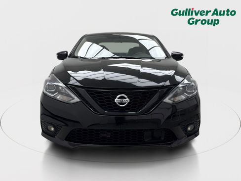 Used 2018 Nissan Sentra SR w/ SR Midnight Edition Package FWD image 14