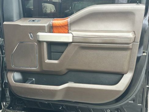 Used 2020 Ford F250 King Ranch w/ King Ranch Ultimate Package image 16