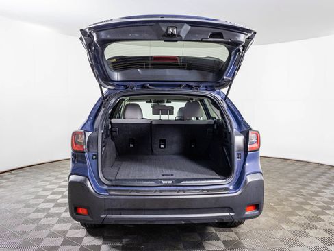 Used 2025 Subaru Outback Premium w/ Popular Package #1A AWD/4WD image 38