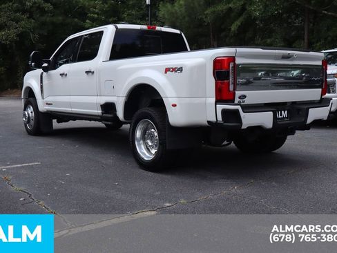 Used 2024 Ford F450 Limited w/ FX4 Off-Road Package image 9