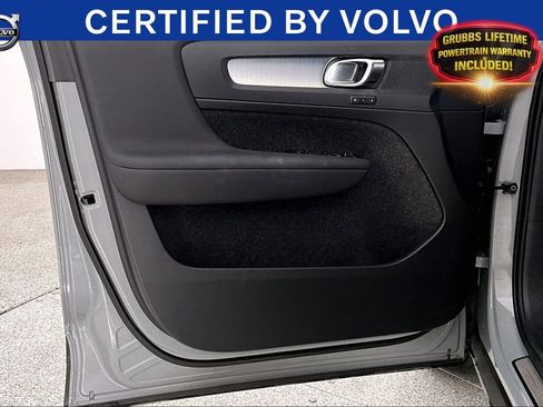 Certified 2024 Volvo XC40 B5 Core AWD/4WD image 22