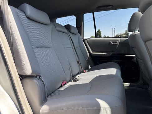 Used 2007 Toyota Highlander 4WD V6 w/ 3rd Row image 20