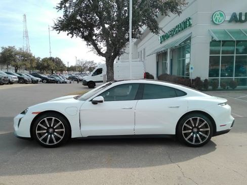 Used 2023 Porsche Taycan w/ Premium Package image 17