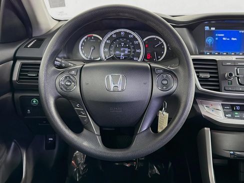 Used 2015 Honda Accord LX image 14