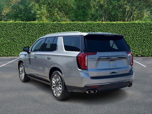 Used 2024 GMC Yukon Denali Ultimate AWD/4WD image 6