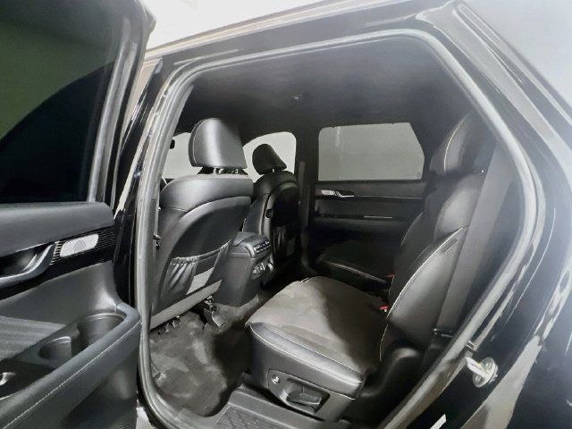 Used 2024 Hyundai Palisade Calligraphy AWD/4WD image 19