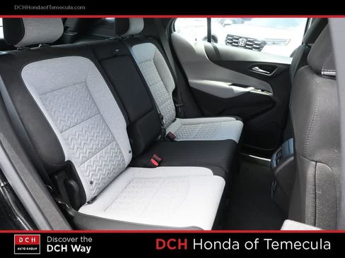 Used 2023 Chevrolet Equinox LS FWD image 20