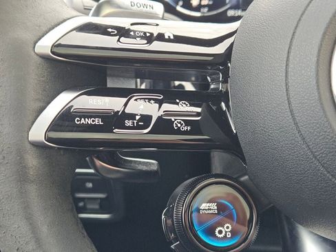 Used 2024 Mercedes-Benz GLA 35 AMG 4MATIC image 33