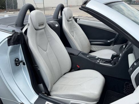 Used 2006 Mercedes-Benz SLK 350 image 16