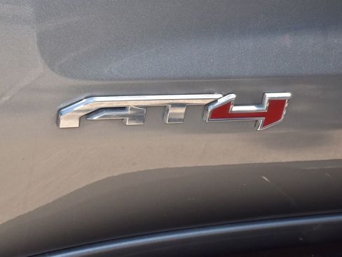 Used 2025 GMC Sierra 1500 AT4 w/ AT4 Premium Package AWD/4WD image 43