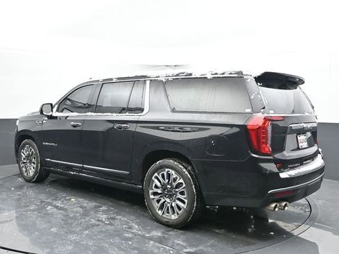 Used 2024 GMC Yukon XL Denali Ultimate image 8