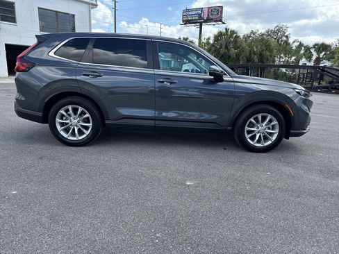 Used 2025 Honda CR-V EX-L image 9