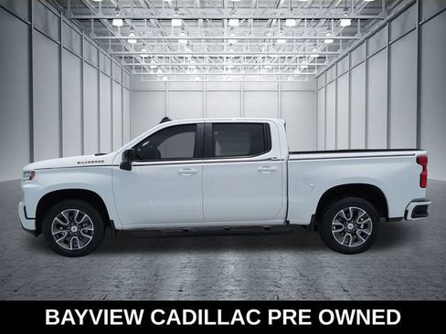 Used 2022 Chevrolet Silverado 1500 RST w/ Convenience Package II RWD image 2