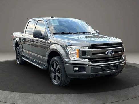 Used 2019 Ford F150 XLT image 3