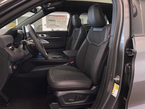 New 2026 Ford Explorer ST AWD/4WD image 23