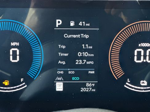 Used 2025 Hyundai Tucson Blue image 22