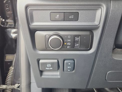 Used 2024 Ford Expedition Max XLT RWD image 26