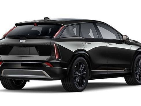 New 2025 Cadillac Optiq Sport 2 image 33