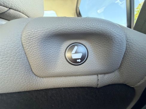 Used 2018 Honda Pilot EX-L image 37