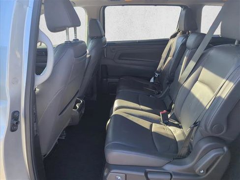 Used 2019 Honda Odyssey Elite image 16