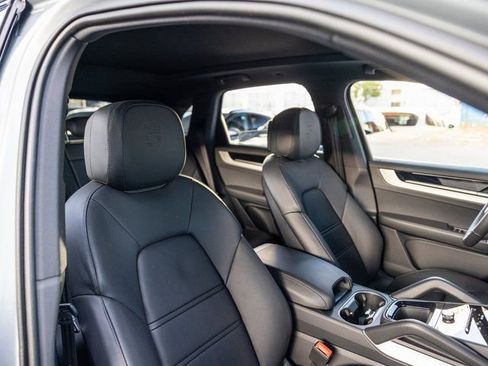 Certified 2026 Porsche Cayenne S image 31
