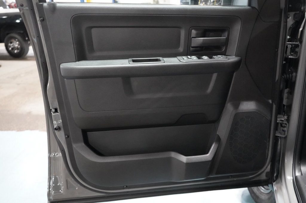 New 2027 RAM 3500 Tradesman AWD/4WD image 24