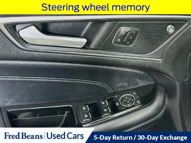 Used 2019 Ford Edge Titanium AWD/4WD image 22