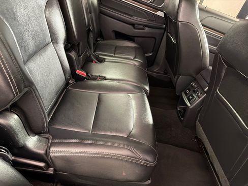 Used 2018 Ford Explorer Limited w/ Equipment Group 301A FWD image 21