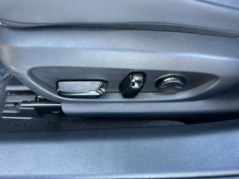 Used 2021 Lexus ES 350 w/ Accessory Package FWD image 15