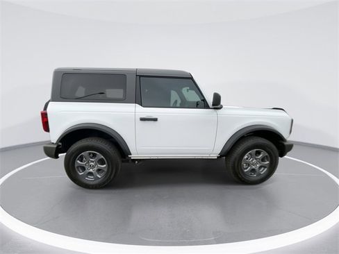 Used 2024 Ford Bronco Big Bend image 9