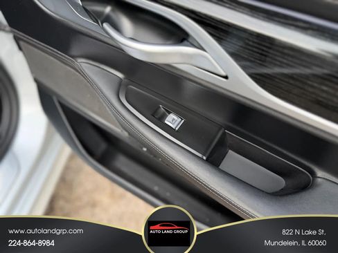 Used 2020 BMW 750i xDrive w/ Executive Package image 29