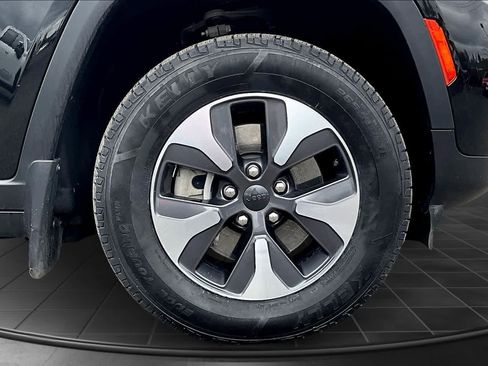 Used 2022 Jeep Grand Cherokee Limited 4xe w/ MOPAR Finishing Package AWD/4WD image 34