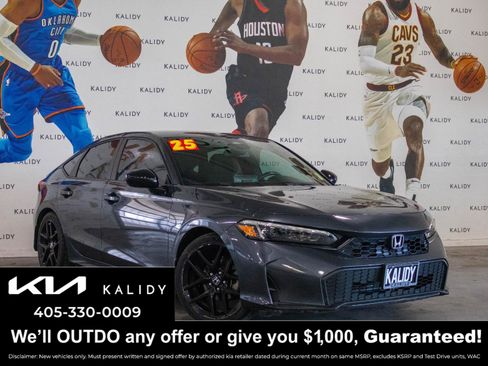 Used 2025 Honda Civic Sport image 1