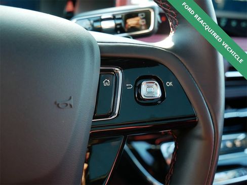 Used 2024 Lincoln Corsair Grand Touring w/ Equipment Group 301A image 18