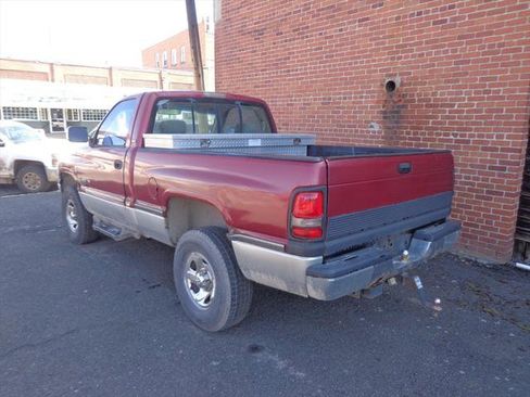 Used 1995 Dodge Ram 1500 Truck 4x4 Regular Cab image 4