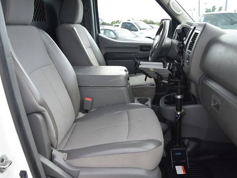 Used 2020 Nissan NV 2500 SV RWD image 10