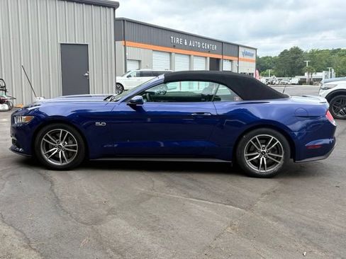 Used 2015 Ford Mustang GT Premium RWD image 2