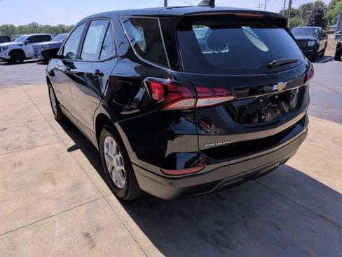 Used 2024 Chevrolet Equinox LS w/ Driver Confidence II Package FWD image 6