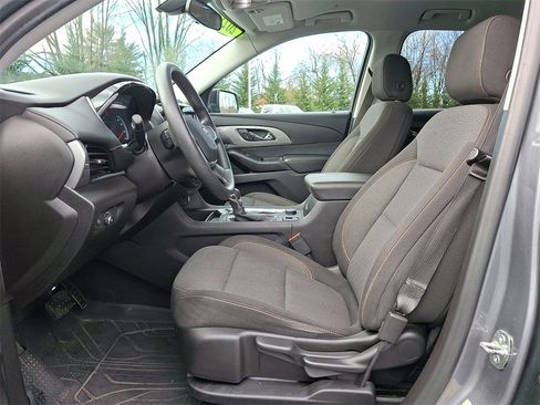 Used 2021 Chevrolet Traverse LS w/ LPO, Floor Liner Package image 15