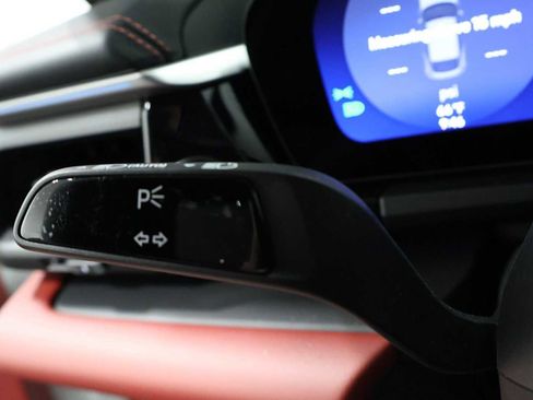 New 2026 Porsche Macan 4 Electric AWD/4WD image 29